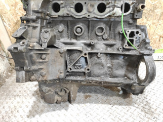 Двигатель E 124
