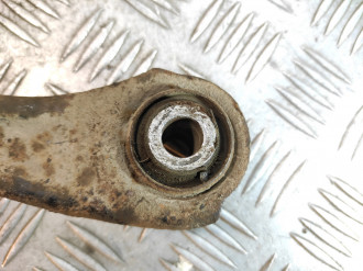 Тяга задняя поперечная E 124