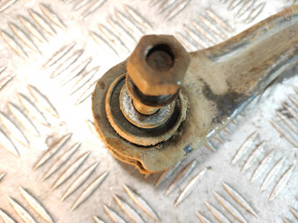 Тяга задняя поперечная E 124