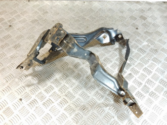 Кронштейн крепления фары C 204