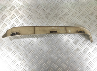 Обшивка крышки багажника Vito 638