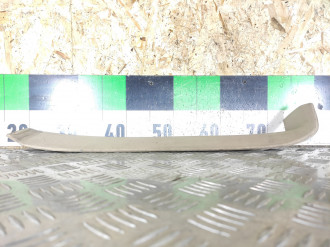 Обшивка крышки багажника Vito 638