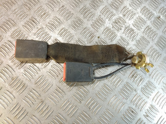 Ответная часть ремня безопасности E 210