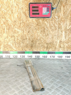 Накладка порога внутренняя задняя левая E 124