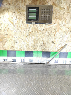 Молдинг стекла двери левой передней E 123