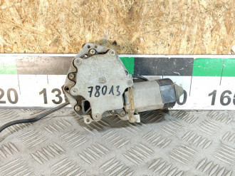 Моторчик стеклоподъемника левый задний E 124