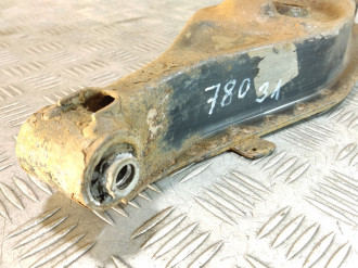 Рычаг задний нижний левый E 124