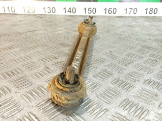 Тяга задняя продольная E 124