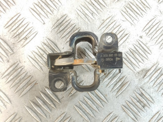 Замок капота Ml 164