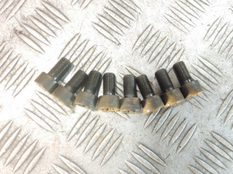 Болт маховика Ml 164