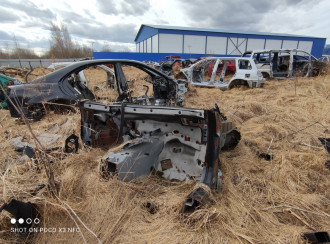 Лонжерон передний правый S500 220