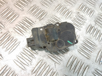 Моторчик заслонки отопителя Ml 164