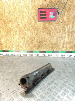 Коллектор выпускной правый S 221