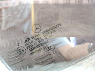 Стекло двери задней правой Ml 164