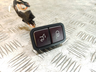 Кнопка открывания багажника Ml 164