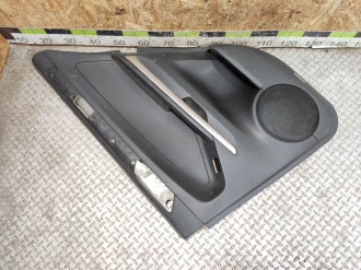 Обшивка двери задней правой Ml 164