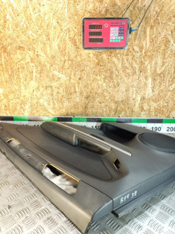 Обшивка двери задней правой Ml 164