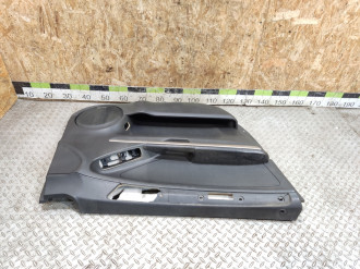 Обшивка двери передней левой Ml 164