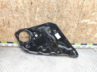 Стеклоподъемник задний правый Ml 164