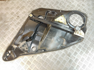 Стеклоподъемник задний правый Ml 164