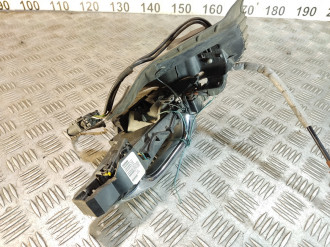 Ручка двери передней левой Ml 164