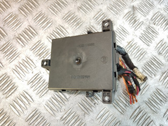 Блок управления двери Ml 164