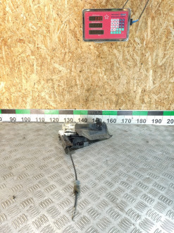 Замок двери передней правой Ml 164