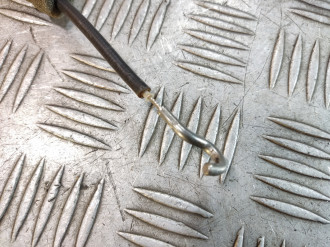 Замок двери передней правой Ml 164