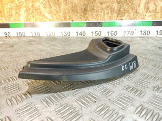 Крышка зеркала внутренняя правая Ml 164