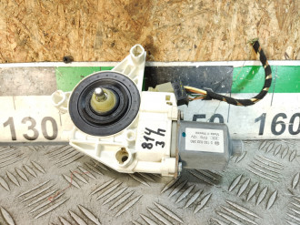 Моторчик стеклоподъемника правый задний Ml 164