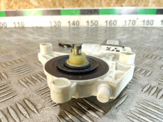 Моторчик стеклоподъемника правый задний Ml 164