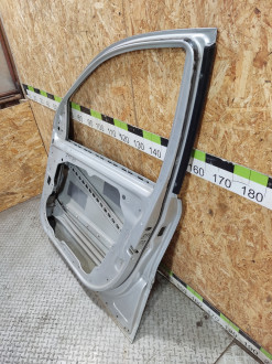 Дверь передняя правая Ml 164