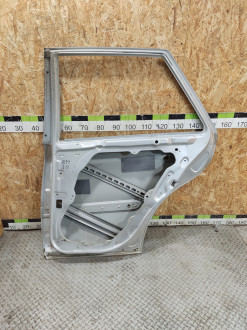 Дверь задняя правая Ml 164