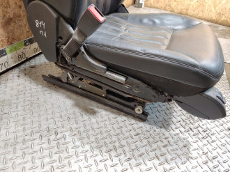 Сиденье переднее левое Ml 164