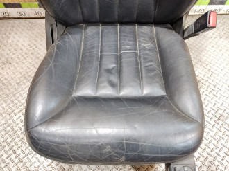 Сиденье переднее правое Ml 164
