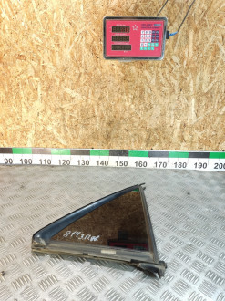 Стекло двери задней правой форточка Ml 164