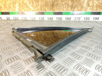 Стекло двери задней правой форточка Ml 164