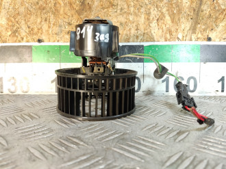 Моторчик отопителя Ml 164