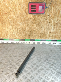 Амортизатор двери багажника Ml 164