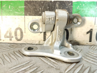 Петля двери задней левой верхняя Ml 164