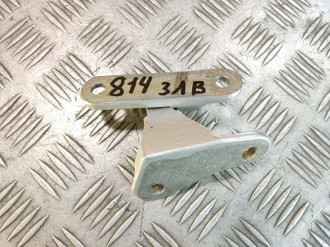 Петля двери задней левой верхняя Ml 164