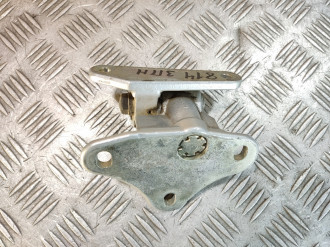 Петля двери задней правой нижняя Ml 164