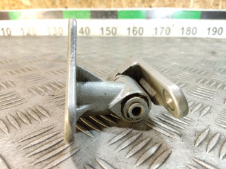 Петля двери передней правой нижняя Ml 164