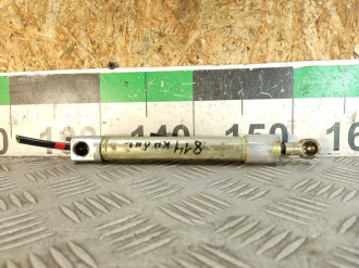 Механизм подъема двери багажника Ml 164