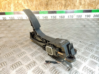 Педаль газа Ml 164