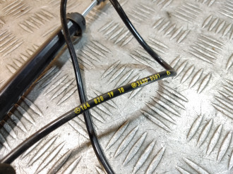 Механизм подъема двери багажника Ml 164