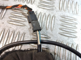 Механизм подъема двери багажника Ml 164