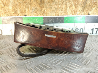 Пепельница передняя Ml 164