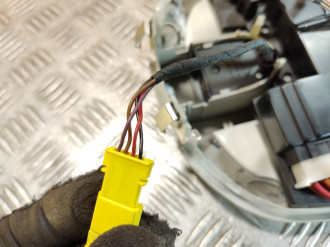 Плафон салонный Ml 164