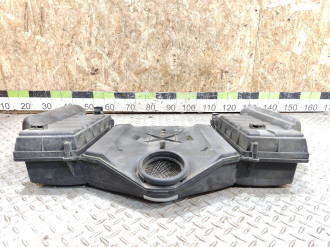 Корпус воздушного фильтра Ml 164